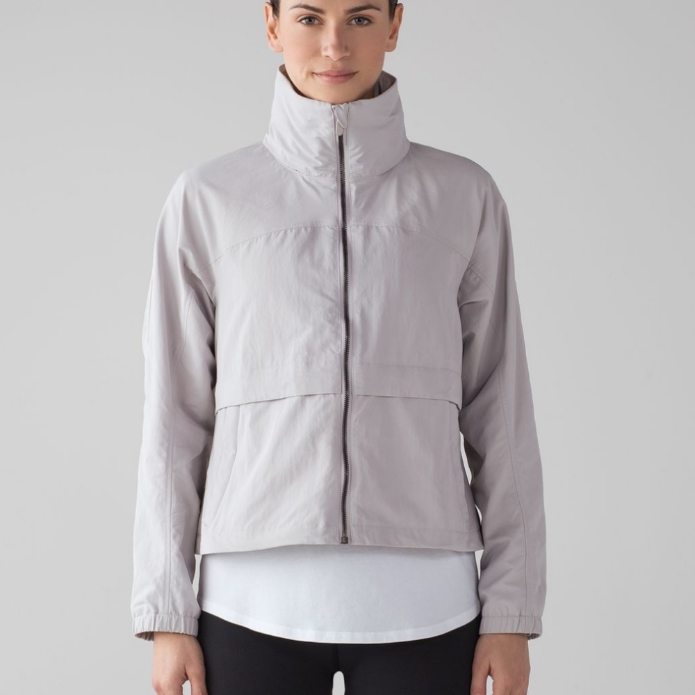 Lululemon Effortless Jacket Chrome 10